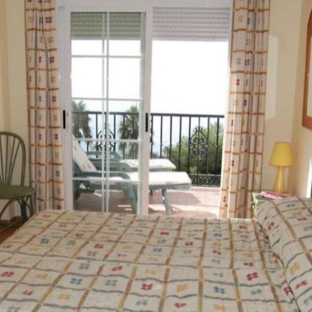 Apartamento Con Vistas Al Mar 内尔哈 外观 照片