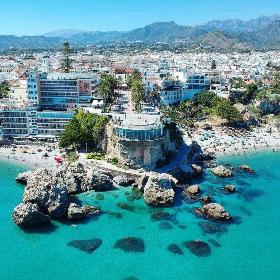 Apartamento Con Vistas Al Mar 内尔哈 外观 照片